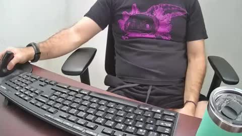 Snapshot of eroskatt chatting on December 18, 10:13 pm Eroskatt online show from December 18, 10:13 pm