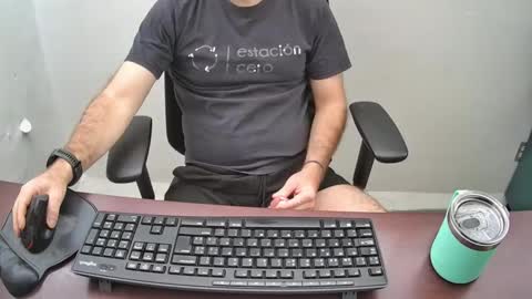 Snapshot of eroskatt chatting on January 30, 3:40 pm Eroskatt online show from January 30, 3:40 pm