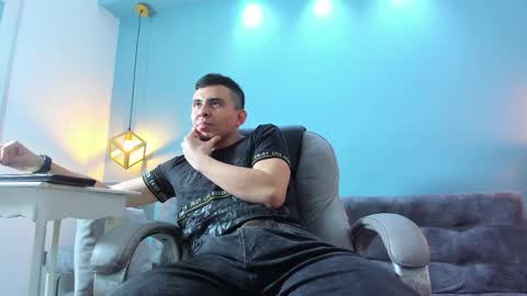 Eross online show from September 11, 1:11 pm