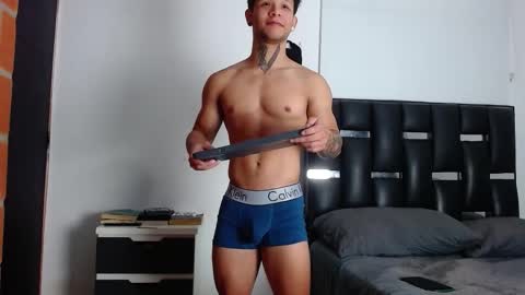 Eros online show from February 4, 4:57 pm