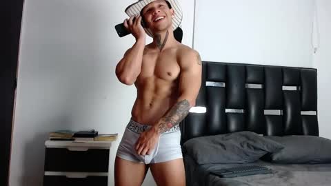 Eros online show from March 2, 4:25 pm