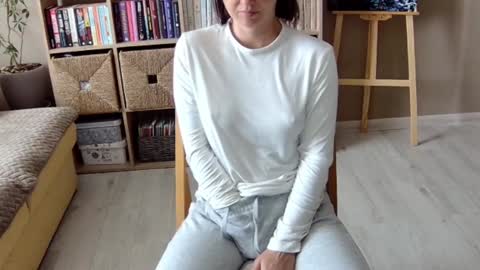 Snapshot of erotic_vibe chatting on September 25, 8:51 am Melissa online show from September 25, 8:51 am