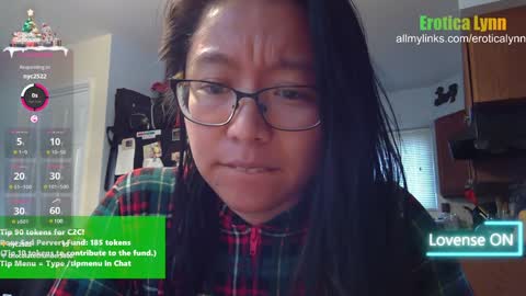 Snapshot of eroticalynn chatting on December 20, 7:07 pm Lynn online show from December 20, 7:07 pm