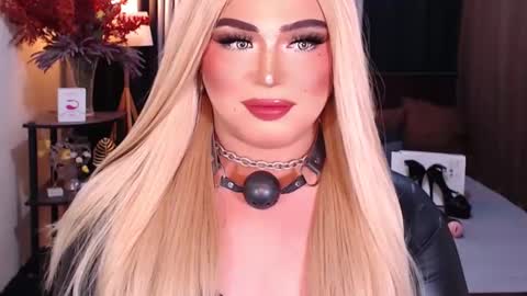 Snapshot of eroticfowler69 chatting on January 11, 8:10 pm Anastasia online show from January 11, 8:10 pm