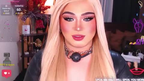 Snapshot of eroticfowler69 chatting on January 22, 5:06 pm Anastasia online show from January 22, 5:06 pm