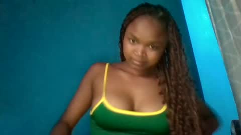 Escalina online show from June 25, 12:20 pm