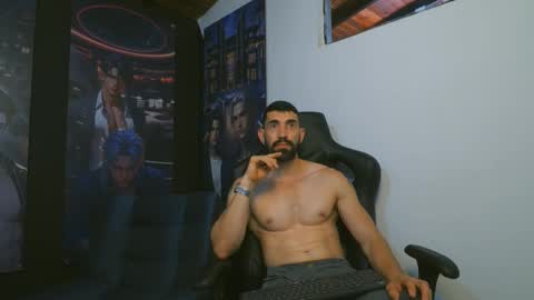 Snapshot of escanor_ilios chatting on February 28, 3:46 pm escanor_ilios online show from February 28, 3:46 pm