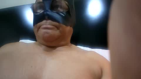 Snapshot of escorpion51 chatting on March 6, 5:14 am escorpion51 online show from March 6, 5:14 am