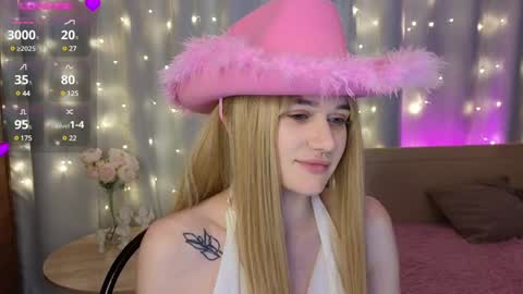 ASHLEY online show from January 16, 3:13 pm