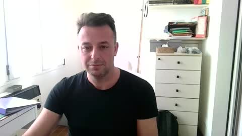 esibizionista 91 online show from May 8, 10:09 am