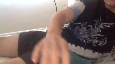 esiiis online show from October 19, 7:25 pm