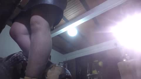 Eskela911 online show from December 18, 12:32 am