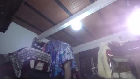 Eskela911 online show from December 21, 1:47 am