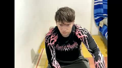 eskol212 online show from February 21, 10:55 pm