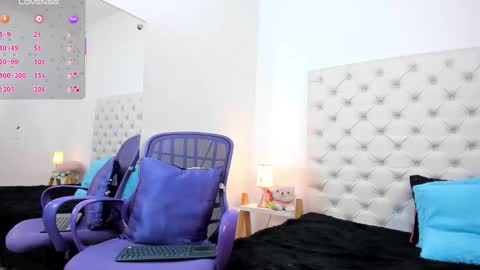 esmeralda  online show from February 21, 2:51 pm