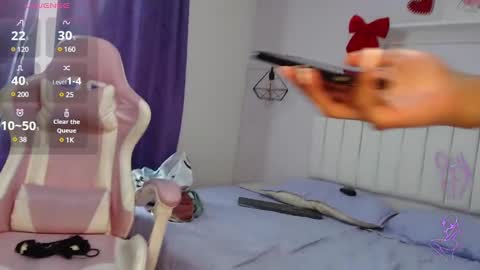 Snapshot of esmeralda_bk chatting on March 6, 10:04 pm esmeralda_bk online show from March 6, 10:04 pm