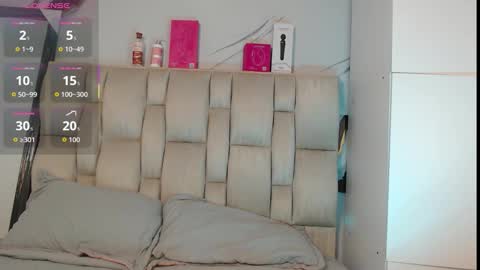 Snapshot of esmeralda_bk chatting on December 3, 10:52 pm esmeralda_bk online show from December 3, 10:52 pm