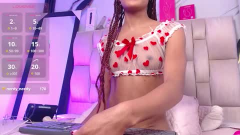 esmeralda_bk online show from February 17, 11:00 pm