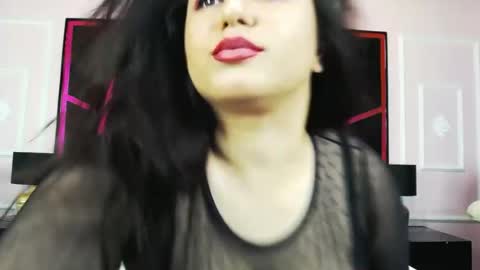 Snapshot of essena_monroe chatting on June 28, 6:30 am Mary online show from June 28, 6:30 am