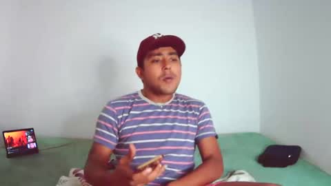 Snapshot of esteban_verg chatting on December 11, 5:26 pm wailer1996 online show from December 11, 5:26 pm