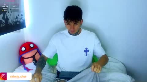 Esteban independent model online show from January 21, 12:18 pm