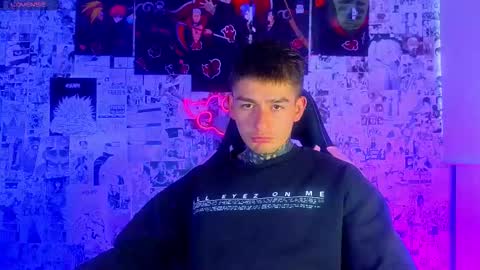 Esteban independent model online show from March 26, 9:31 pm