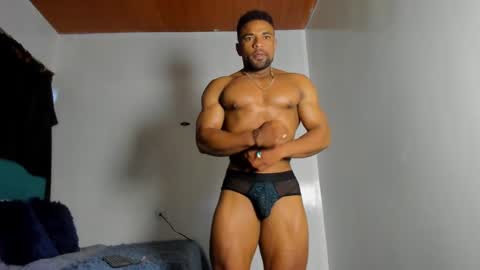 estebanlobo online show from September 30, 12:15 am