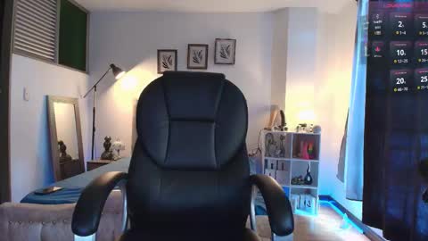 Esteban online show from October 27, 12:31 pm