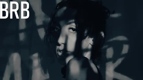 Estefa G online show from December 11, 6:14 am