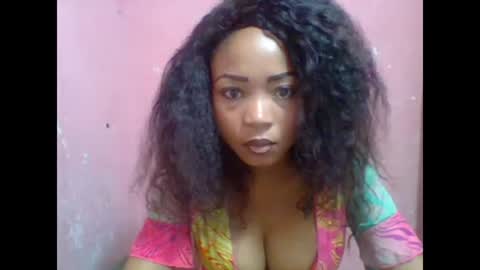 estelah20 online show from October 4, 6:11 am