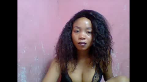 estelah20 online show from October 21, 5:41 am