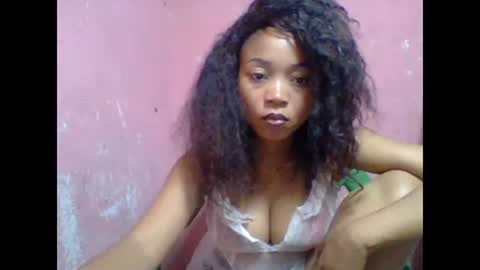 estelah20 online show from November 10, 6:12 am