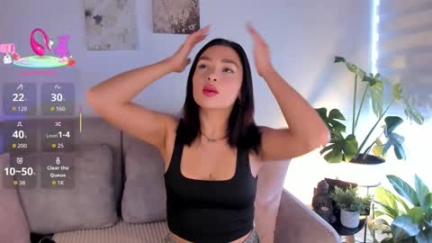 Is secret online show from November 18, 7:18 pm