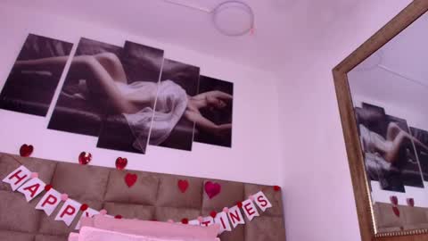 Estrella online show from February 18, 12:06 pm