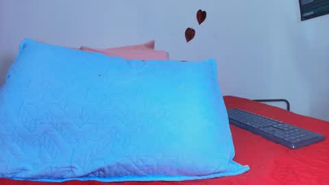 Estrella online show from February 26, 12:03 pm