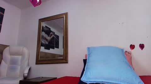 Estrella online show from March 10, 11:53 am