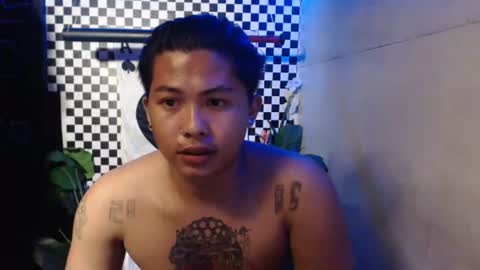 im esward tynn online show from December 1, 5:40 pm