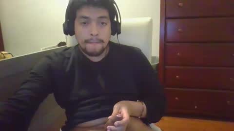 Snapshot of etceteraexx chatting on December 14, 7:18 am etceteraexx online show from December 14, 7:18 am