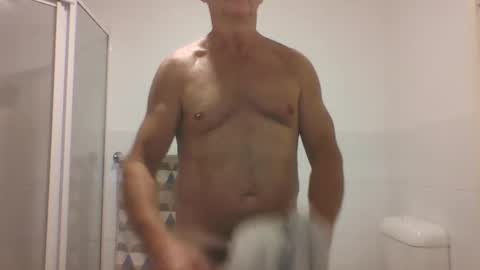 ET online show from December 22, 5:42 pm