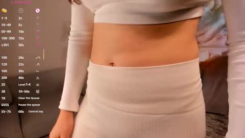 Jessi online show from September 30, 3:06 pm