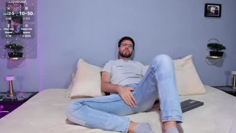 Snapshot of ethan_adam chatting on January 21, 12:46 am ADAM TAYLOR ETHAN CAMBAL INDEPENDENT MODELS online show from January 21, 12:46 am