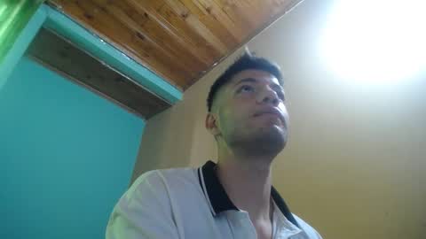 Snapshot of ethan_anavrin chatting on January 26, 5:13 pm greetings  sergi  online show from January 26, 5:13 pm