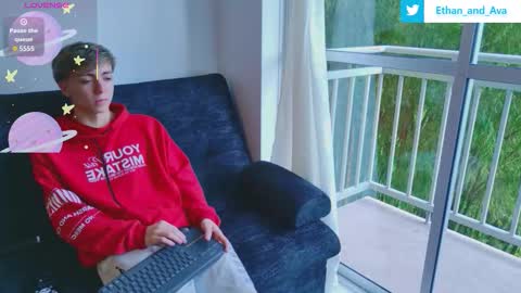 ethan and ava online show from October 19, 1:01 pm