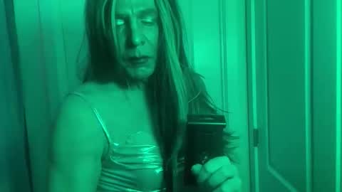 Snapshot of ethan_astrid chatting on May 16, 7:45 pm Bustedpussy online show from May 16, 7:45 pm