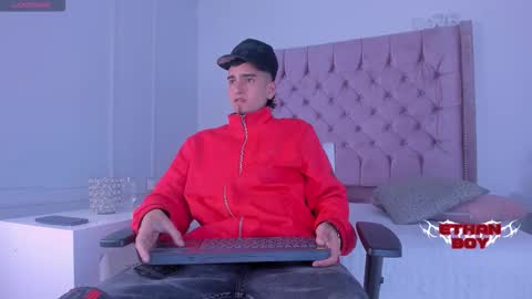 Ethan online show from December 1, 8:58 pm