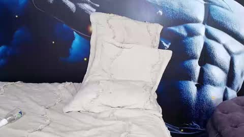 King Ethan online show from February 9, 6:16 pm