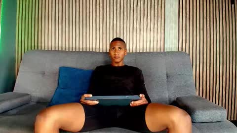 King Ethan online show from October 31, 2:51 pm