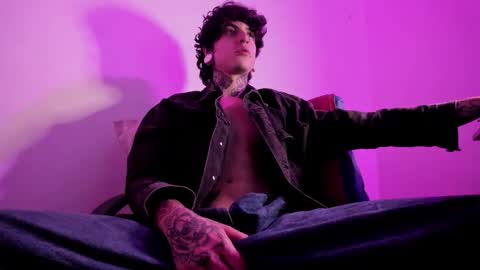 Ethan sykes online show from September 22, 2:46 am