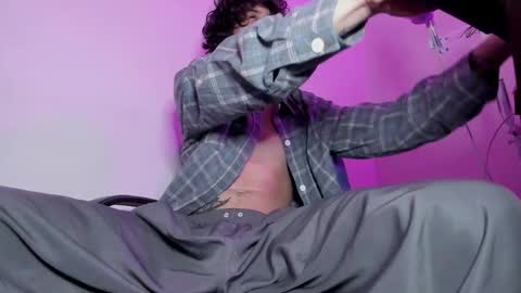 Ethan sykes online show from October 25, 5:08 pm