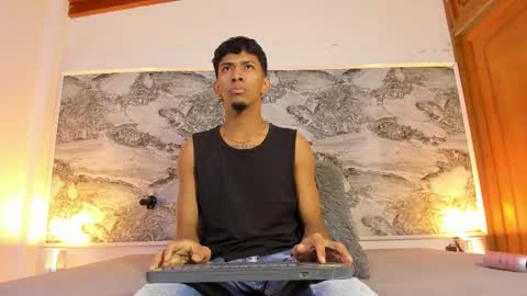 ethan_thouse online show from October 12, 7:24 pm